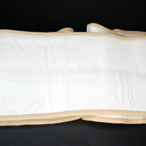 BELLY BANDIT BFF Body Formulated Fit Post-Pregnancy BELLY WRAP Medium Nude/Cream - Picture 9 of 9